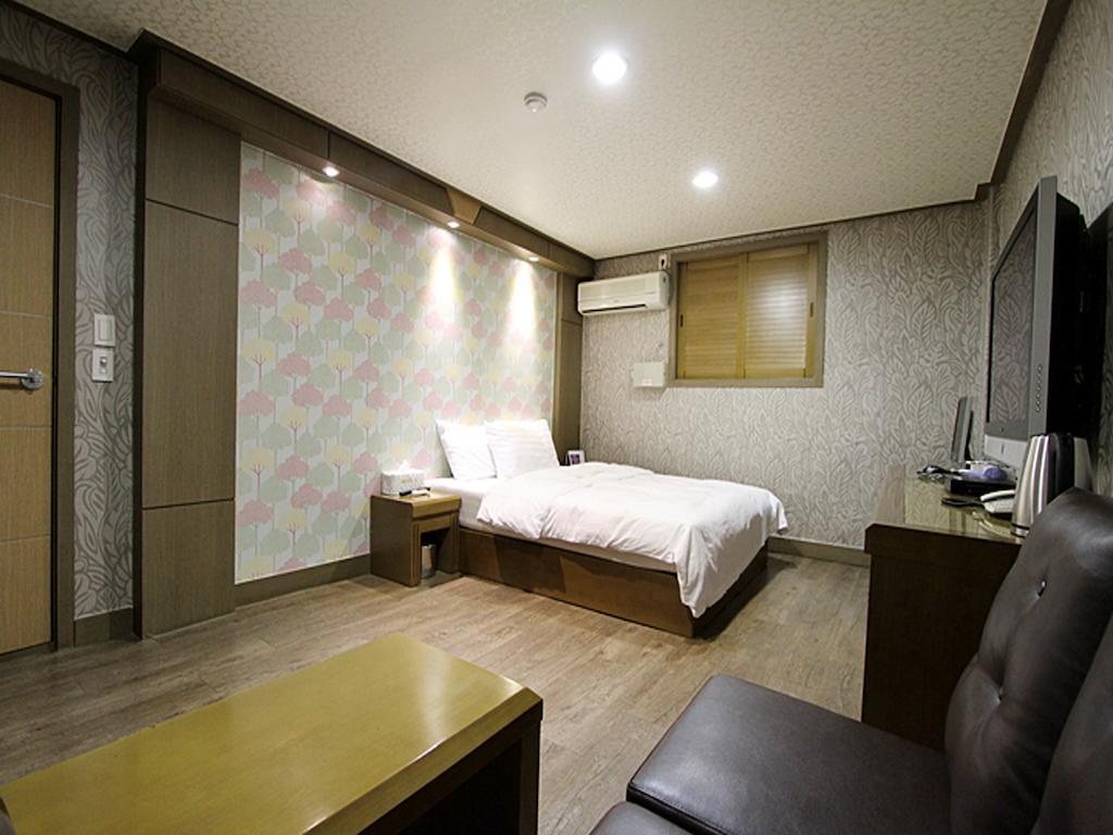 Hotel Q Chuncheon Phòng bức ảnh